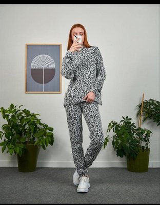 Теплий леопардовий жіночий костюм 30000-16 фото